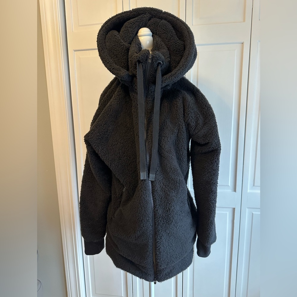 Black Fleece Athleta Hooded Coat - Women’s Size Small